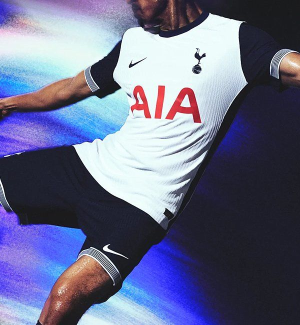 Tottenham Hotspurs Home & Away Football Shirts & Kits