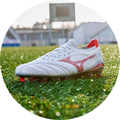 Mizuno Rugby Boots from the latest Mizuno Charge Pack 