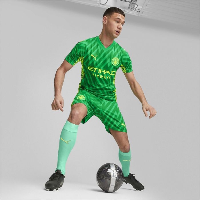 Manchester City Goalkeeper Shirt 2023 2024 Adults