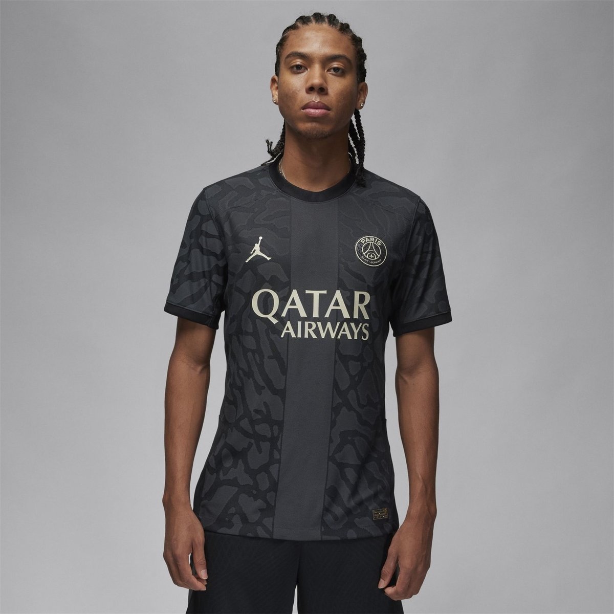 Paris Saint-Germain Strike Big Kids' Nike Dri-Fit Knit Soccer Top